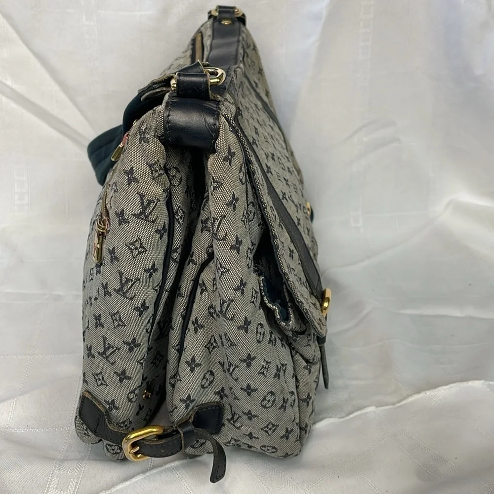 Louis Vuitton Monogram Mini Lin Sac a Langer Diaper Messenger Bag Denim Gray